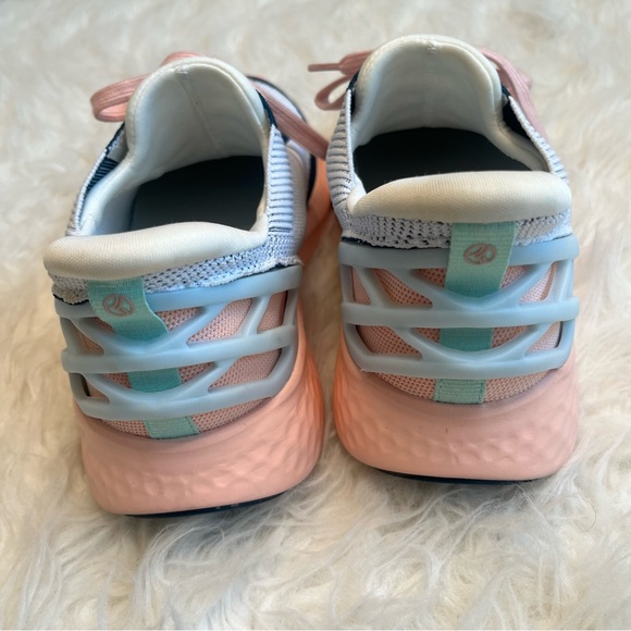 Kizik Women's Athens Slip on Shoe, Color Bahama size 9.5 - Picture 7 of 11